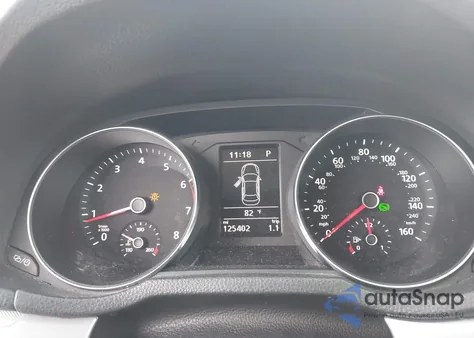 2017 Volkswagen Passat 1.8T S z USA, uszkodzony, nr VIN 1VWAT7A36HC042726